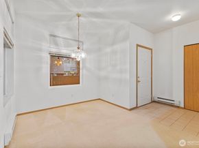 22118 41st Place S 104, Kent WA 98032