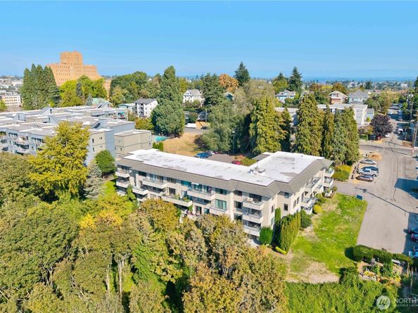 1100 S Atlantic Street 209, Seattle WA 98134