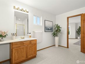 18216 169th Avenue SE, Renton WA 98058