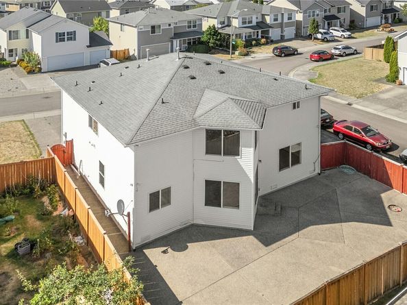 18216 169th Avenue SE, Renton WA 98058