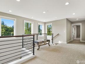 15525 NE 60th Street, Redmond WA 98052