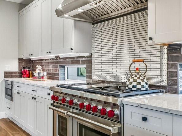 15525 NE 60th Street, Redmond WA 98052