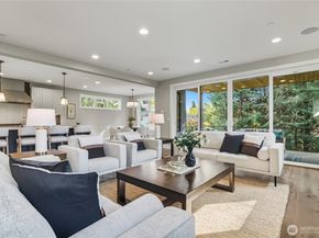 15525 NE 60th Street, Redmond WA 98052