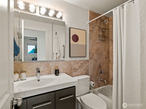 65 Kirkland Avenue 201, Kirkland WA 98033