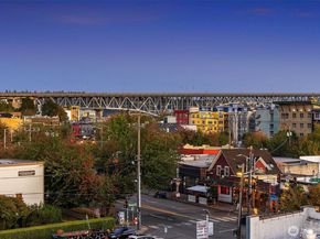 3610 Francis Avenue N, Seattle WA 98103