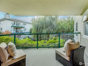609 7th Avenue N B203, Edmonds WA 98020