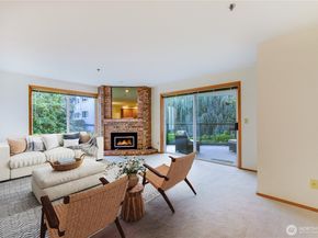 609 7th Avenue N B203, Edmonds WA 98020