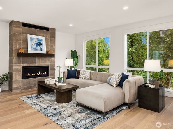 14870 Site 5 NE 2nd Court, Bellevue WA 98007