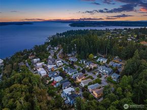 12046 89th Place NE, Kirkland WA 98034