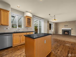 105 202nd Street SE, Bothell WA 98012