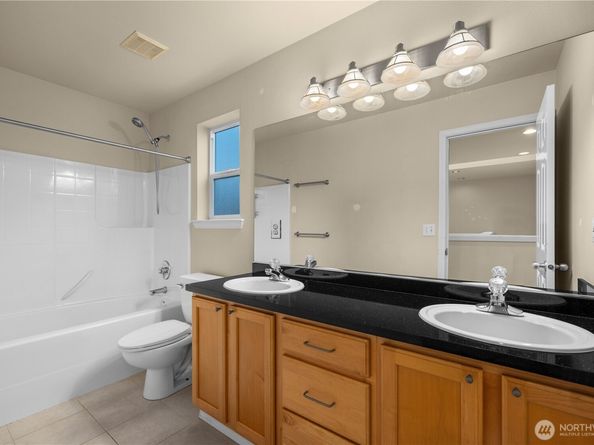 105 202nd Street SE, Bothell WA 98012
