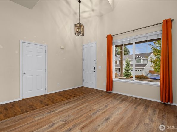105 202nd Street SE, Bothell WA 98012