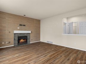 105 202nd Street SE, Bothell WA 98012