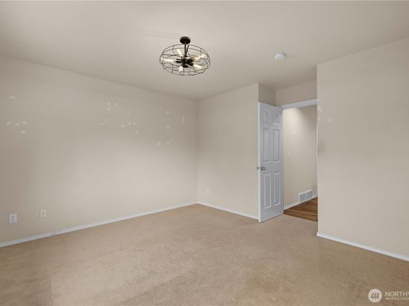 105 202nd Street SE, Bothell WA 98012