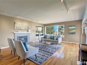 3215 NE 103rd Street, Seattle WA 98125