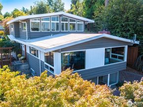 3215 NE 103rd Street, Seattle WA 98125