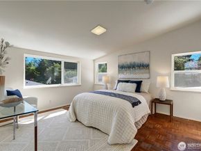 3215 NE 103rd Street, Seattle WA 98125