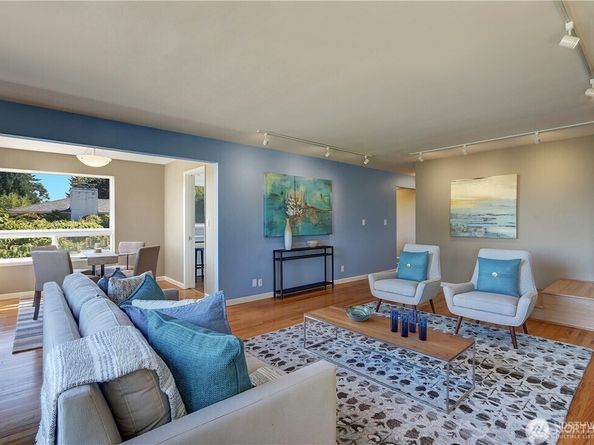 3215 NE 103rd Street, Seattle WA 98125