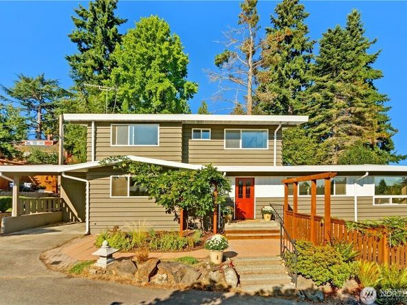 3215 NE 103rd Street, Seattle WA 98125