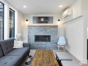 10717 2nd Avenue NW, Seattle WA 98177