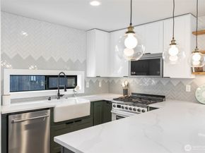 10717 2nd Avenue NW, Seattle WA 98177