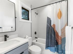 10717 2nd Avenue NW, Seattle WA 98177