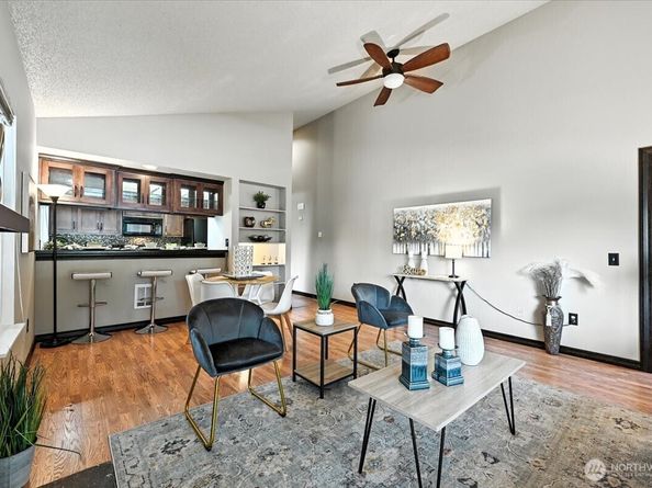 8407 18th Avenue W 11201, Everett WA 98204