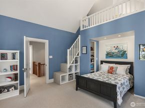 2055 E Crescent Drive, Seattle WA 98112