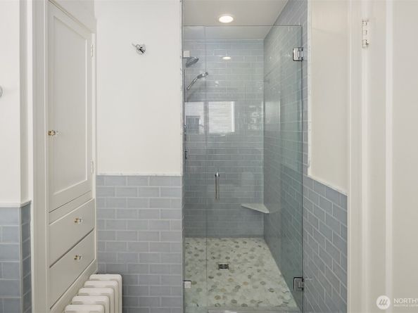 2055 E Crescent Drive, Seattle WA 98112