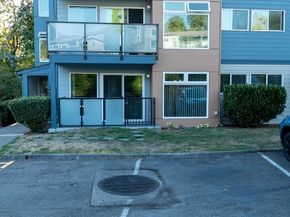 15138 65th Avenue S 107, Tukwila WA 98188