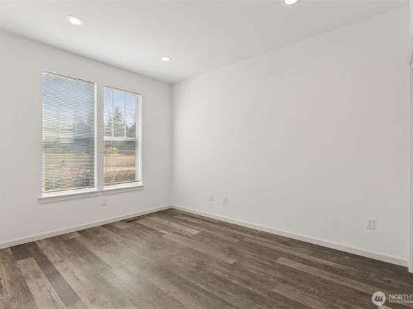 27037 NE 29th Place, Redmond WA 98053
