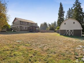 27037 NE 29th Place, Redmond WA 98053
