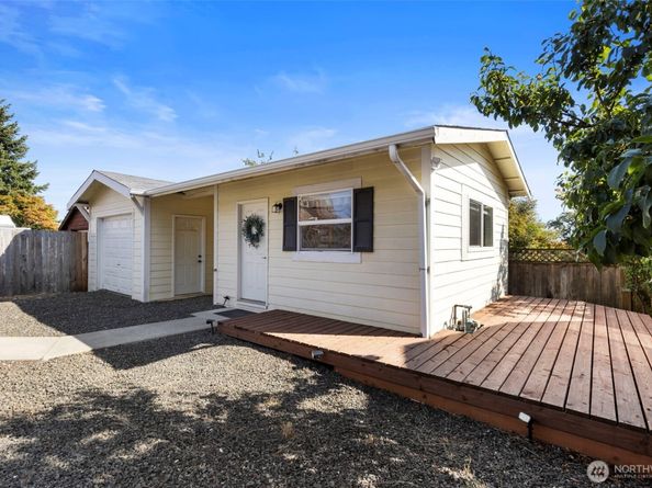 1106 Lincoln Avenue, Bremerton WA 98337