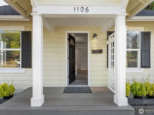1106 Lincoln Avenue, Bremerton WA 98337