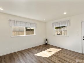 1106 Lincoln Avenue, Bremerton WA 98337