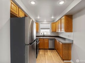 1106 Lincoln Avenue, Bremerton WA 98337