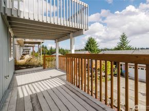1210 Daniels Avenue, Bremerton WA 98312