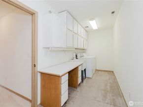 1210 Daniels Avenue, Bremerton WA 98312