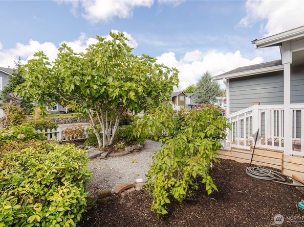 1210 Daniels Avenue, Bremerton WA 98312