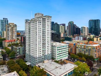 121 Vine Street