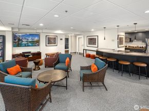 121 Vine Street 2506, Seattle WA 98121