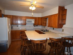 601 Shattuck Avenue S, Renton WA 98057