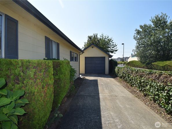 601 Shattuck Avenue S, Renton WA 98057