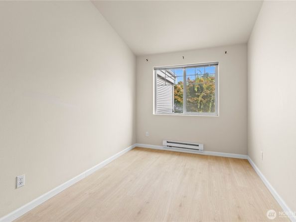 5509 S 237th Place 123, Kent WA 98032