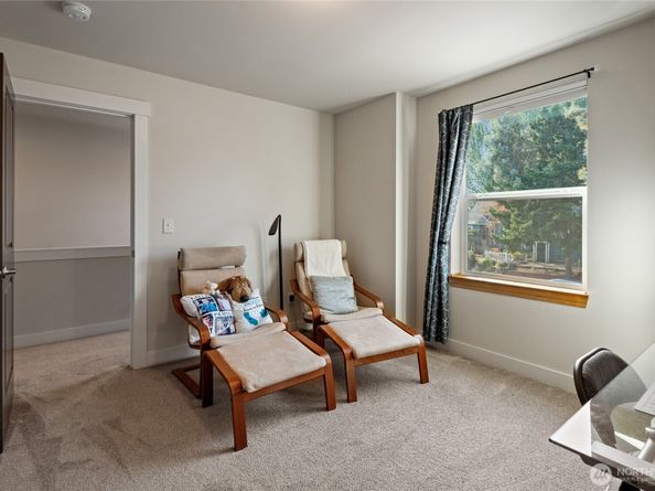 1012 High Avenue, Bremerton WA 98337