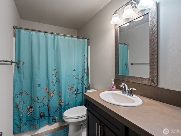 1012 High Avenue, Bremerton WA 98337