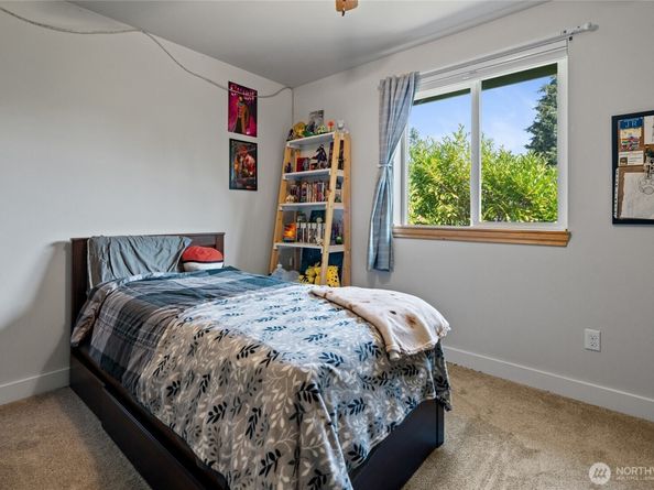 1012 High Avenue, Bremerton WA 98337