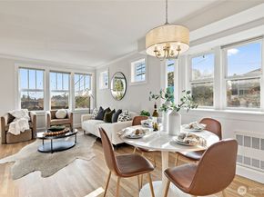 102 24th Avenue E A, Seattle WA 98112