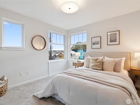 102 24th Avenue E A, Seattle WA 98112