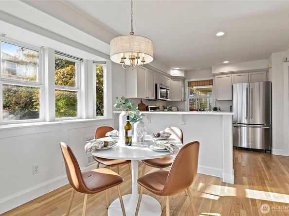 102 24th Avenue E A, Seattle WA 98112